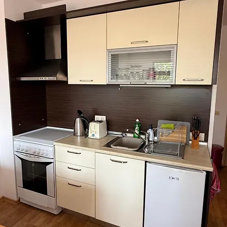 Vineyards Resort, Aheloy - 32 Apartman Pomorie